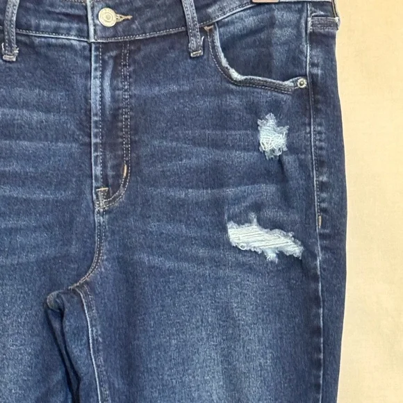 B-251 Old Navy‎ Rockstar High Rise Super Skinny Distressed Cropped Blue Jeans - Picture 5 of 14